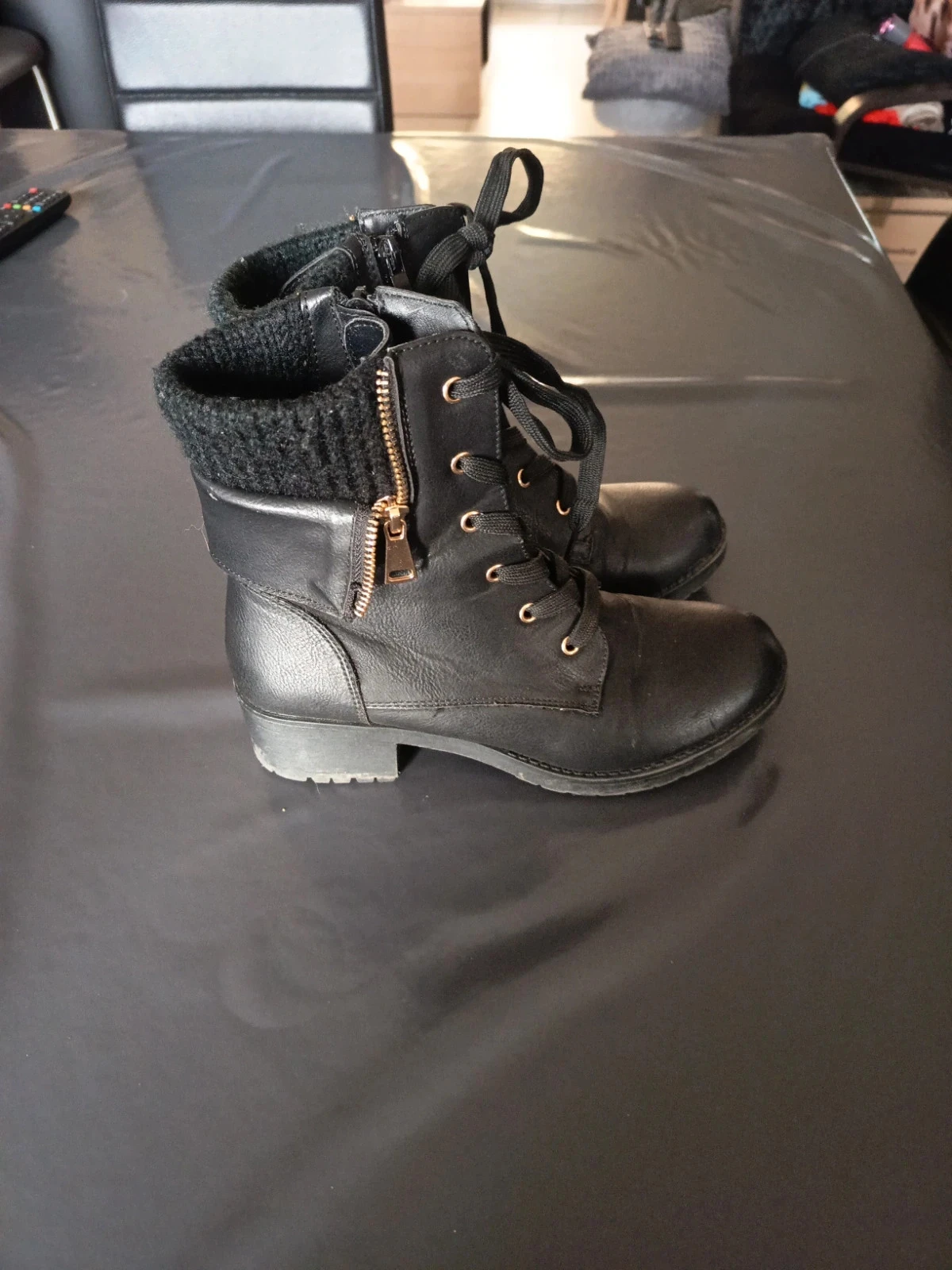 Chaussures montantes noire